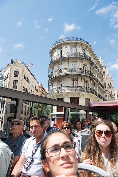 20160606_123406 D4S.jpg - Facial expressions of bus passengers gawking at buildings on Calle Mayor